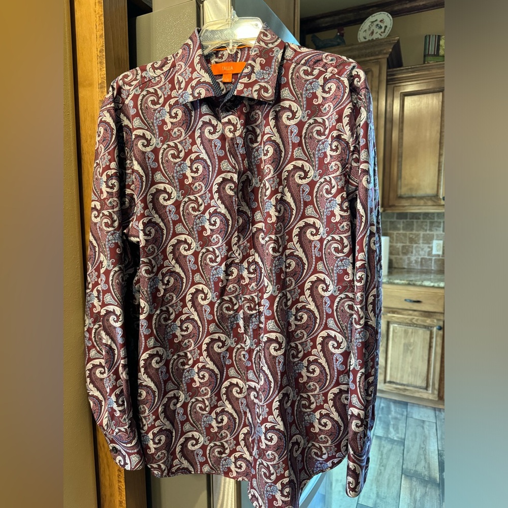 Men’s Tallia paisley pattern shirt